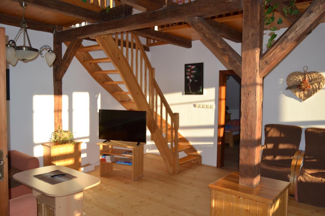 Ubytování na Hájence Bystrice nad Pernstejnem Exterior foto